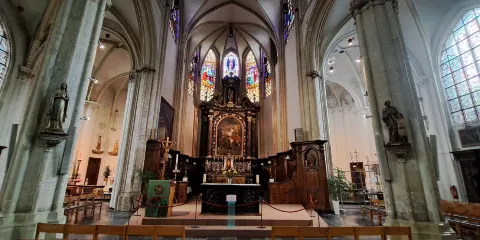 Onze-Lieve-Vrouw-ten-Poel Church