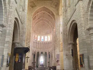 Prieure Notre-Dame de La Charite-sur-Loire