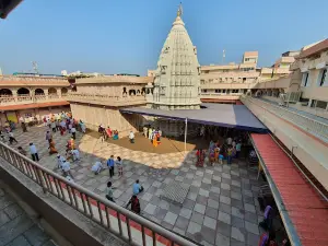 Shri Gajanan Maharaj Samadhi Temple