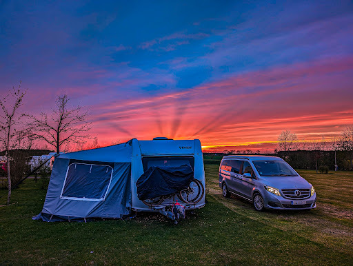 brothers camp roof tent Top Hard Clam Shell Fold Out 1.6M 3-Person — 3 Classic Rovers Water Supply:Left-hand Category:City Urban_Schwalbe Fat Frank Trailground Brilon - 3