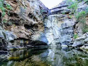 Cachoeira do Porção de Pedras