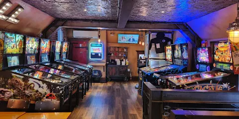 Tilted Turret Pinball Pub