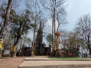 Wat Phu Panomdee