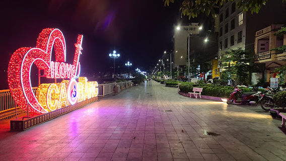 Cao Bang Park