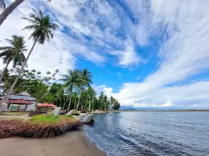 Pantai Mampie