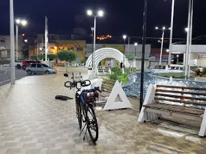 Praça Anastácio Maia