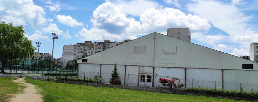 Ice Rink „Mladost“