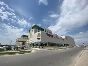 Khanshaiym Plaza