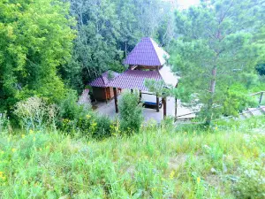 Rodnik "Svyatoy Klyuch"