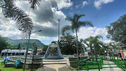 Taman Tiangnam