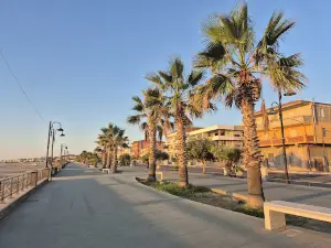 Lungomare Di Strongoli Marina