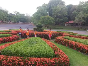 Sirindhorn Dam Golf Course