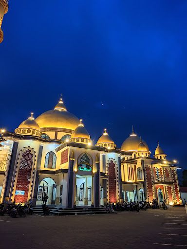 Masjid Kubah Emas Wadungpal