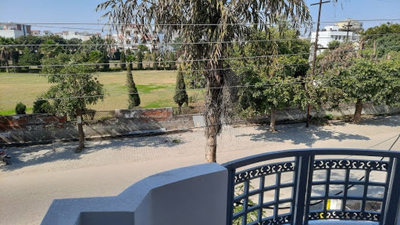 Zonal Park , DEFENCE ENCLAVE