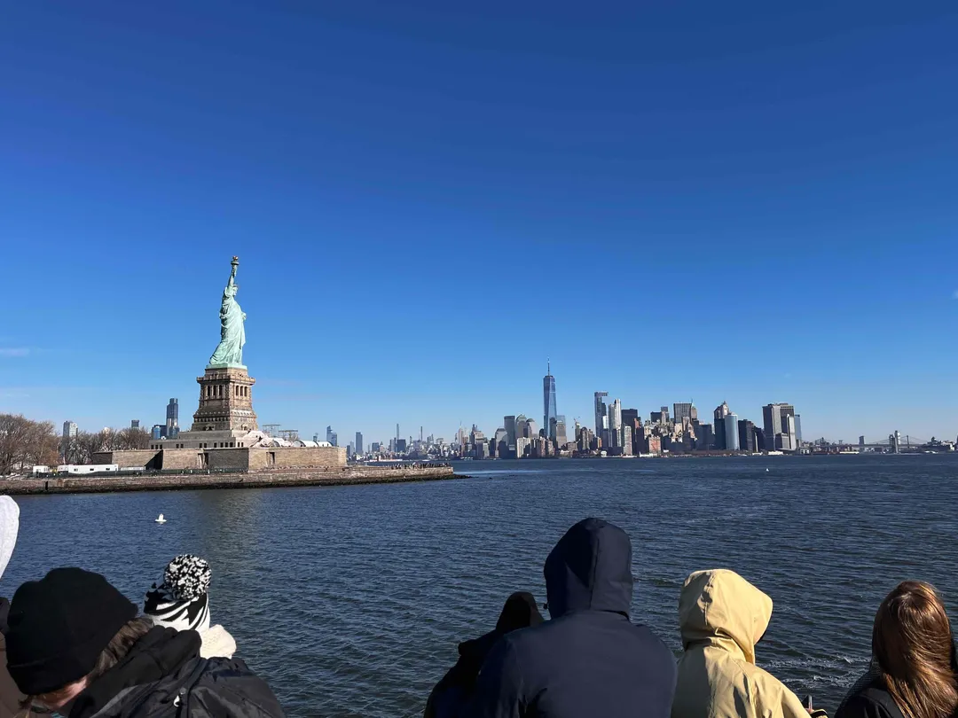 4_Statue Of Liberty Cruises With Landing