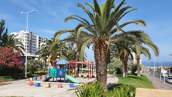 Plaza José Santos Ossa