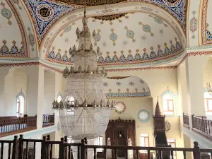 Gevaş Merkez Camii