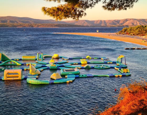 博爾 自由行套票