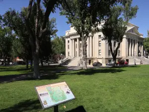 Courthouse Plaza