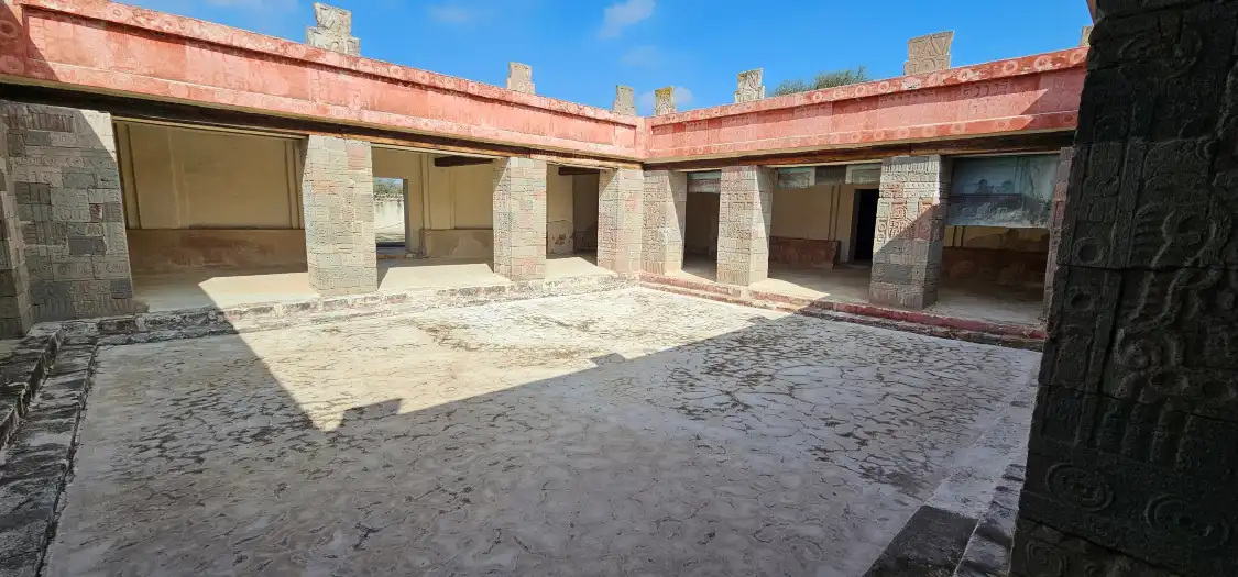 Hotels near Pyramids of Teotihuacan