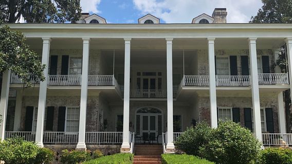 Pebble Hill Plantation