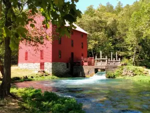Alley Spring Grist Mill Historic Site