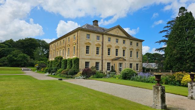 Pencarrow House & Garden