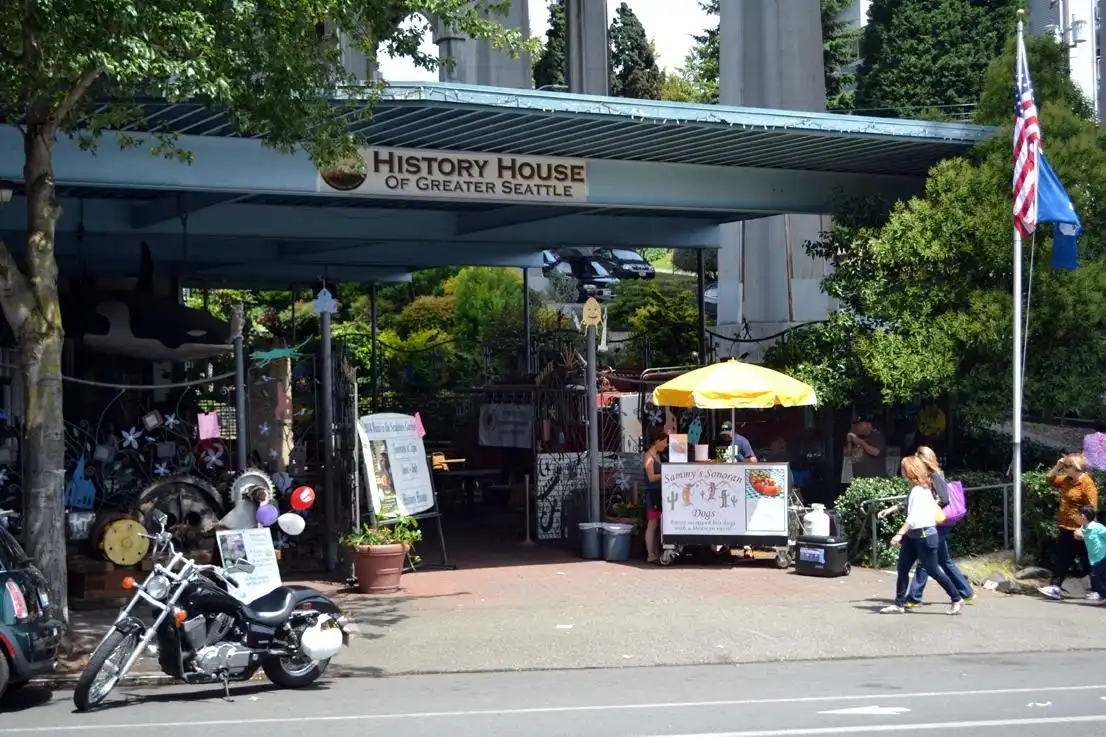 Hotel in zona History House of Greater Seattle