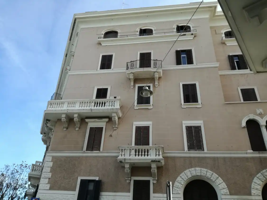 Hotel in zona Quartiere Umbertino - Madonnella