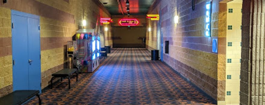 Regal Hollywood - Merced