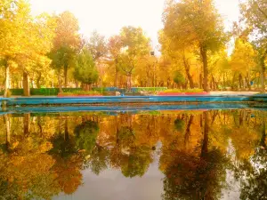 Sarcheshmeh Park