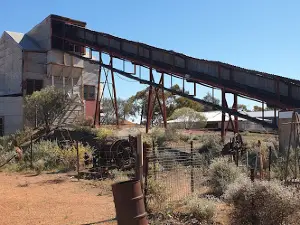 Payne's Find Gold Battery