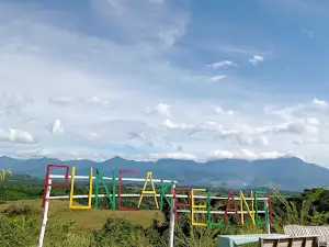 A Hundred Peak
