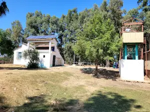 LAC TOUNGA