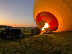 Skyship Hot Air Balloons