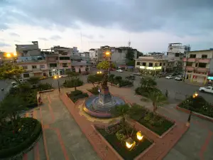 Parque 1ero De Mayo