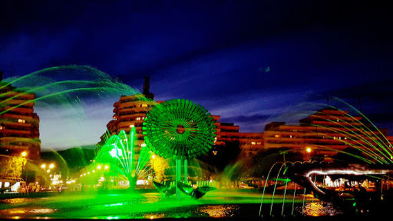 Kinetic Fountain