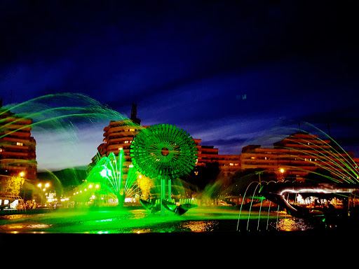 Kinetic Fountain
