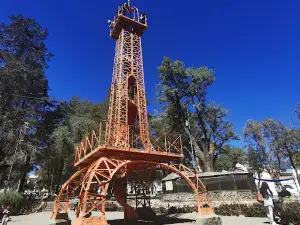 Torre Eiffel - Parque Bolívar