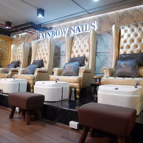 Rainbow nails 3