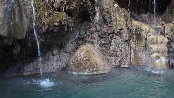 Shishipao Hot Spring