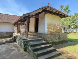 Embekka Dewalaya