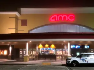 AMC Westbank Palace 16