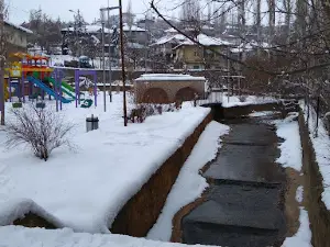 Tufanbeyli 5 Oluk Parkı