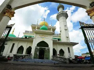 Rueso Central Mosque