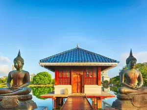 Gangaramaya Temple