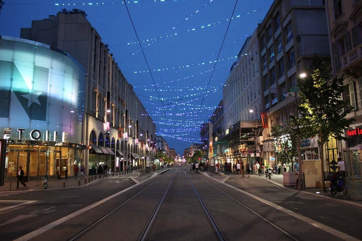 5_Avenue Jean Medecin