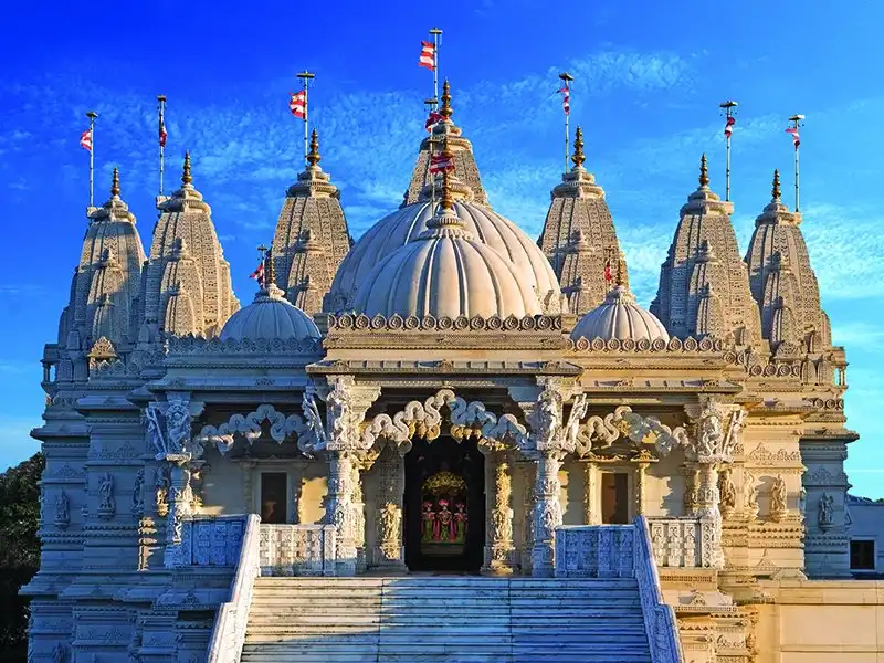 Hotels near BAPS Shri Swaminarayan Mandir, London