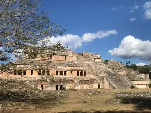Zona Arqueologica de Sayil