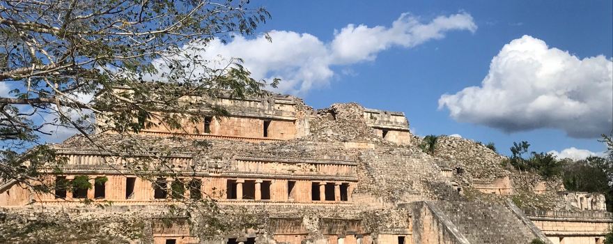 Zona Arqueologica de Sayil